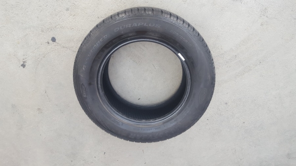 ขายยาง205/65/15 ปี 2315 GOODYEAR 4 เส้น