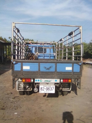 ISUZU NKR 130 รถเดิม เครื่องดี ครัชชีแจ่ม แอร์เย็นฉ่ำ ยางเรเดียนสวย 6 เส้น เอกสารพร้อม รถพร้อมใช้งาน