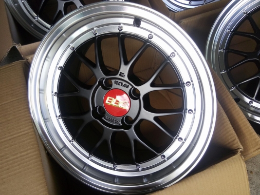 แม็กใหม่บีบีเอส แอลเอ็ม ขอบ 15 ราคา 8900 พร้อมยางไทย 13500 บาท