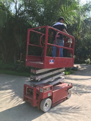 ขายรถกระเช้า AICHI ไฟฟ้า สูง6เมตร  สวยเดิมจากญี่ปุ่นยังไม่เคยใช้ในไทย 75,000เท่านั้น