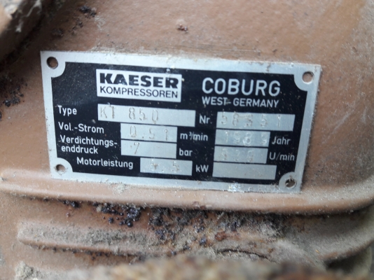 ขาย !! หัวปั้มลมออยฟรี.KAESER.ขนาด7.5แรง2สูบ