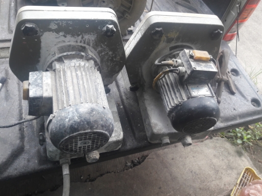 ขาย !! มอเตอร์เจียขนาด0.55kw.220v. ขาย !! มอเตอร์เจียขนาด0.55kw.220v.