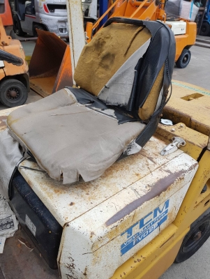 TCM FD25Z1 เครื่องดีเซล เกียร์ธรรมดา เสาสูง3เมตร งาเทได้(ฮิ้งค์) ล้อหน้าคู่ สนใจติดต่อ 083-062-0223(ปอน) TCM FD25Z1 เครื่องดีเซล เกียร์ธรรมดา เสาสูง3เมตร งาเทได้(ฮิ้งค์) ล้อหน้าคู่ สนใจติดต่อ 083-062-0223(ปอน)