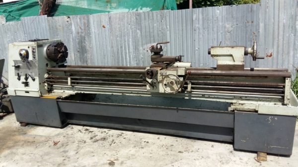 ขายเครื่องกลึงโครสเชสเตอร์สวิง700กลึงงานยาว2.7เมตรเปิดคอม้ารูเพลา3นิ้วพร้อมใช้ครับ