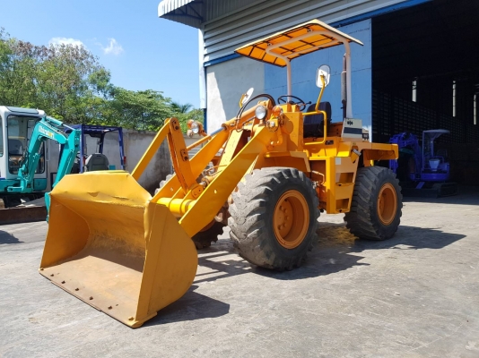 รถตักขนาด1คิว KOMATSU 507 เครื่องยนต์komatsu 4D94 ระบบทอร์คแรงดี สภาพเดิมเก่าญี่ปุ่นแท้ไม่เคยใช้งานในไทย สภาพดีเครื่องดี ชม.การใช้งาน3,700ชม. ราคา495,000,บาท เหมาะสำหรับร้านวัสดุทั่วไป สนใจติดต่อKPGTRACTOR 081-8416818 ,092-9938255หรือ ติดต่อสอบถามได รถตักขนาด1คิว KOMATSU 507 เครื่องยนต์komatsu 4D94 ระบบทอร์คแรงดี สภาพเดิมเก่าญี่ปุ่นแท้ไม่เคยใช้งานในไทย สภาพดีเครื่องดี ชม.การใช้งาน3,700ชม. ราคา495,000,บาท เหมาะสำหรับร้านวัสดุทั่วไป สนใจติดต่อKPGTRACTOR 081-8416818 ,092-9938255หรือ ติดต่อสอบถามได