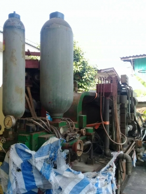 ขายเครื่องฉีดอลูมิเนียม300ตันของใต้หวันอุปกรณ์ครบราคาเบาๆๆ