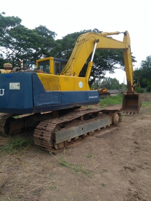 รถแบคโฮ KOMATSU PC200-3 รถสวย สภาพดี เครื่องดี ปั๊มแรง โซ่หนา เอวแน่น พร้อมใช้งาน