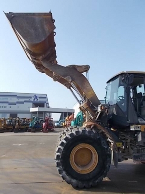 รถญี่ปุ่นเกรดA ขายถูก CAT 950H รุ่นใหม่ สภาพสวย ปี2010 นำเข้าจากญี่ปุ่น โทร.090-986-2521 อ๊อบ