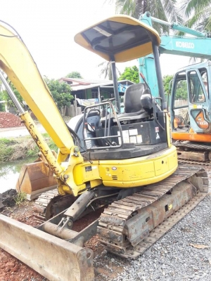 ขายจ้า .KOMATSU PC30MR-2  เก่านอกแท้  สภาพสวย เดิมๆๆ  ใช้งานมาแค่  13XX ชั่วโมง  พร้อมใช้  โทร 089-3818694  จ๊อย..