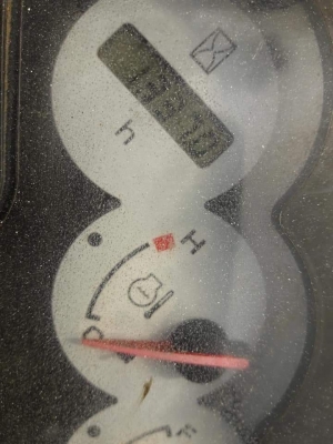 ขายจ้า .KOMATSU PC30MR-2  เก่านอกแท้  สภาพสวย เดิมๆๆ  ใช้งานมาแค่  13XX ชั่วโมง  พร้อมใช้  โทร 089-3818694  จ๊อย..