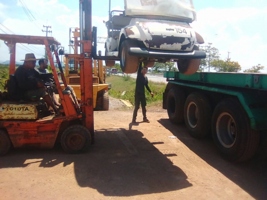 tractor-backhoe จัดส่งรถกอล์ฟ พร้อมมอเตอร์ตัวเดิน ไปชุมพรครับ ขอบคุณครับ