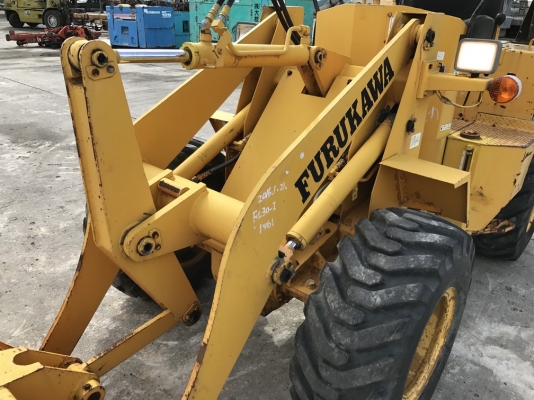 รถตัก Furukawa รุ่น FL30-1 บุ้งกี๋ขนาด 0.5 คิว จากญี่ปุ่น สวย ๆ ครับ