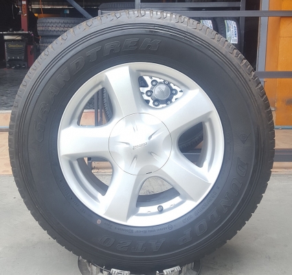 ขายล้อISUZU V Cross17 ยาง265/65/17 ปี 2815 4 ล้อ