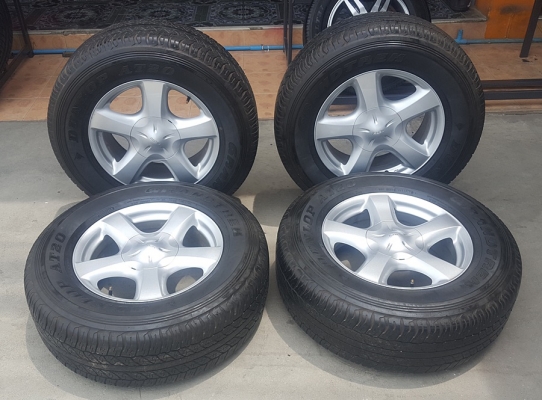 ขายล้อISUZU V Cross17 ยาง265/65/17 ปี 2815 4 ล้อ