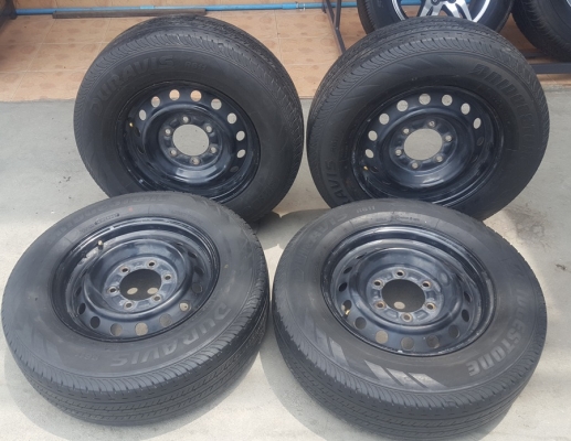 ล้อกะทะขอบ15  6รู139 กว้าง6 ยาง205/70/15  4 ล้อ