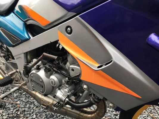 ขาย KR150 SSR E5แท้ เสื้อ1855 กล่องไฟเล็ก รถพร้อมซิ่ง ทะเบียนพร้อมโอนภาษีขาด2ปี