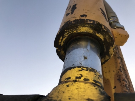 Komatsu PC40MR-2 : 1020ชั่วโมง นำเข้าจากญี่ปุ่น  โทร. 080-6565422 (หนิง)