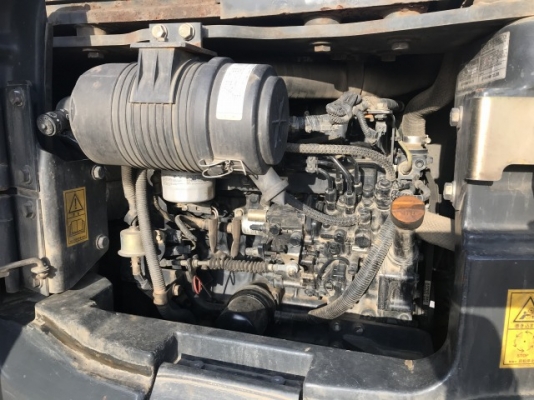 Komatsu PC40MR-2 : 1020ชั่วโมง นำเข้าจากญี่ปุ่น  โทร. 080-6565422 (หนิง)