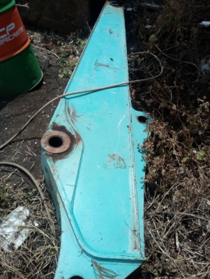 ขายบูม อาร์มรถแมคโค SK-120-5 ของแท้อาริยะ ไม่มีรอยแตก รอยร้าว สภาพสวยมากครับ