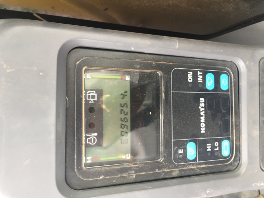 ขายรถแมคโคKOMATSU PC78USพร้อมหัวเจาะ ขายรถแมคโคKOMATSU PC78USพร้อมหัวเจาะ