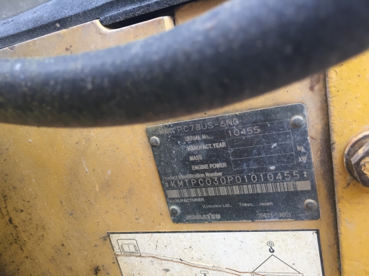 ขายรถแมคโคKOMATSU PC78USพร้อมหัวเจาะ ขายรถแมคโคKOMATSU PC78USพร้อมหัวเจาะ