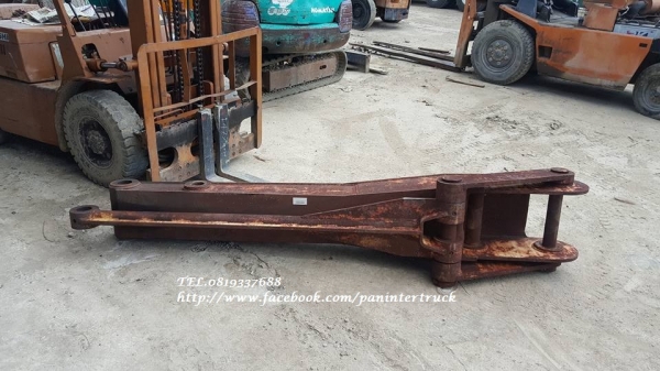 SALE***FROM JAPAN ขายถูกด่วนๆอาร์มต่อปลายบุ๊งกี๋สำหรับรถขุดไซค์200 ,220/ สลัก 80 มิล / ต่อยาวได้ถึง:2 เมตร /ราคาเพียง 25,500 บาท สนใจรีบติดต่อ 0819337688