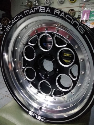 แม็กใหม่ขอบ 18 ค่ายเลนโซ่ ราคา 16500 บาท