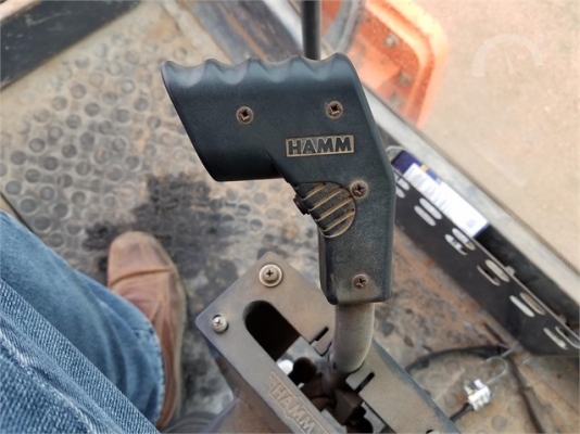 ขายรถบดหน้าเหล็กหลังยาง Hamm 3520 โทร 061-4194021 พรภวิษย์ ขายรถบดหน้าเหล็กหลังยาง Hamm 3520 โทร 061-4194021 พรภวิษย์