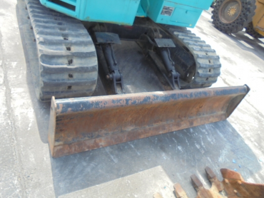 ขายถูกรถขุด MINI EXCAVATOR MITSUBISHI MXR55 เครื่อง K4M / แทรคยาง / คอนโทรนลูกหมาก /มีเก๋ง เก่าจากญี