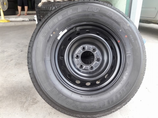 ขายยางป้ายแดง1เส้น bridgestone d684ll 265/65r17