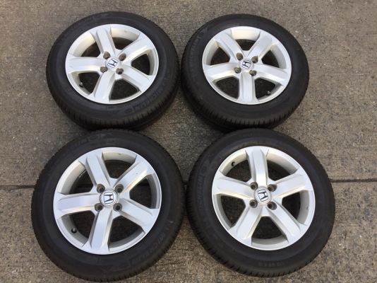 ขายล้อ HONDA ขอบ15 4รู100 พร้อมยาง MICHELIN 175-65-15 ปี17 ชุดละ 6,500 บาท