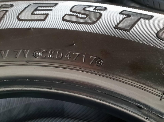 ขายยางป้ายแดง BRIDGESTONE 684II 265-65-17 ปี17 ชุดละ 13,500 บาท ขายยางป้ายแดง BRIDGESTONE 684II 265-65-17 ปี17 ชุดละ 13,500 บาท