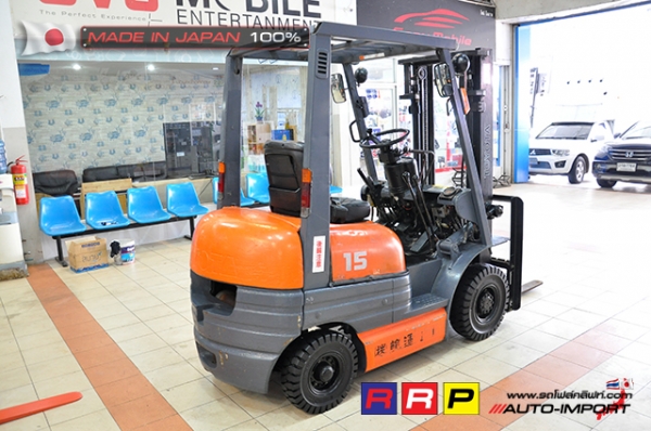 ขายรถโฟล์คลิฟท์มือสอง TOYOTA รุ่น 6FGL15-12754 นำเข้าจากประเทศญี่ปุ่น 100\% ไม่เคยใช้งานในไทย