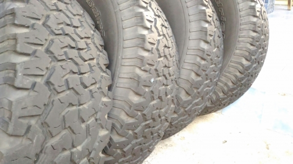 ขายยาง BF ALL 285/75/16 ปี11