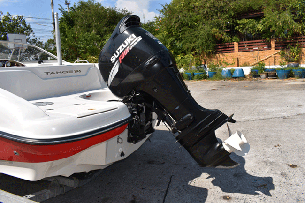 Tahoe Deck/Ski Boat 196, 2006 w/Suzuki 140hp OB 4 stroke ยาว19' 10" Tahoe Deck/Ski Boat 196, 2006 w/Suzuki 140hp OB 4 stroke ยาว19' 10"