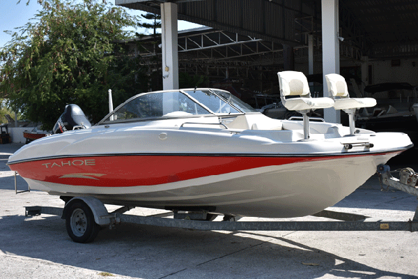 Tahoe Deck/Ski Boat 196, 2006 w/Suzuki 140hp OB 4 stroke ยาว19' 10" Tahoe Deck/Ski Boat 196, 2006 w/Suzuki 140hp OB 4 stroke ยาว19' 10"