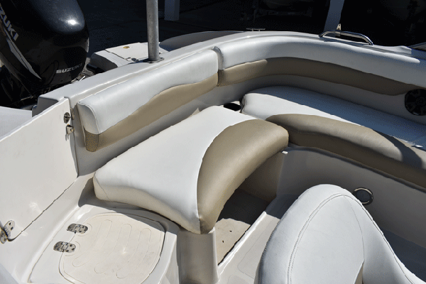 Tahoe Deck/Ski Boat 196, 2006 w/Suzuki 140hp OB 4 stroke ยาว19&#039; 10&quot;