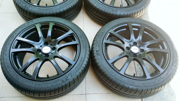 แม็กเก๋ง ขอบ17 4รู100 กว้าง7 et42 พร้อมยางมิชลิน 215 45R17ปี15