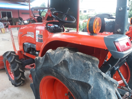 ขายรถไถL3608spปี57ปลายปีพร้อมใช้งานครับ ขายรถไถL3608spปี57ปลายปีพร้อมใช้งานครับ