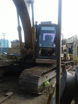 CAT 320 V2