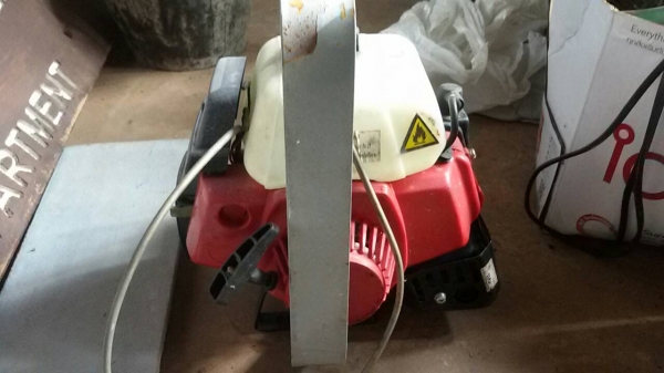 เครื่องปั่นไฟ ใช้เครื่องตัดหญ้า 12 - 24V