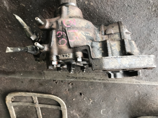 ขายกระปุกพวงมาลัยRocky210/240