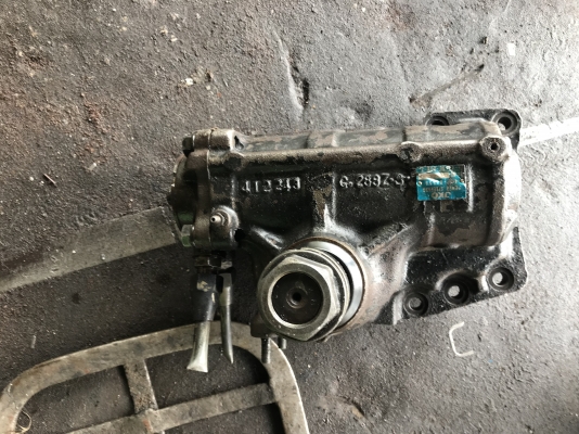 ขายกระปุกพวงมาลัยRocky210/240