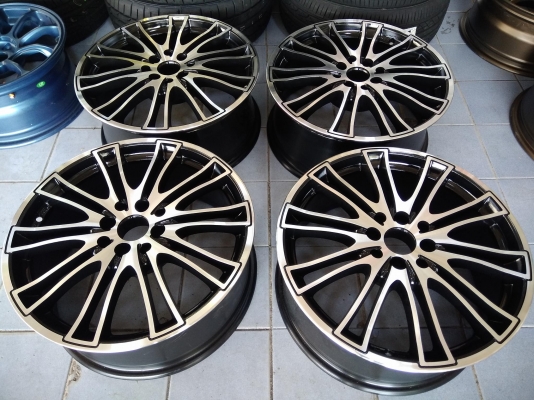 มือสองขอบ 17 ทำสีใหม่ 4 วง 5900 บาท พร้อมติดตั้ง