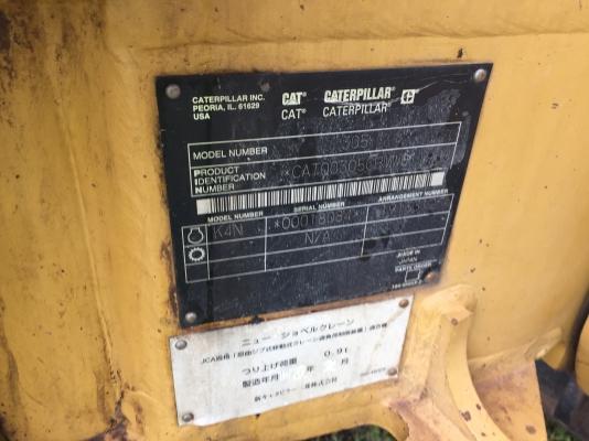 ต้องการขายรถแมคโค CAT305 CB แทคเหล็กยางพร้อมใช้งาน