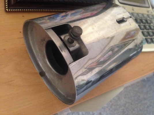 ปลายท่อไอเสียสแตนเลส ปลายท่อไอเสียสแตนเลส