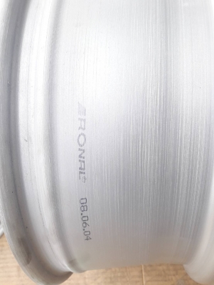 ล้อแม็กเปล่าแท้เดิมติด Benz w204 Made in Poland ขอบ 17x7.5 ET47 5 รู 112 สวยเหมือนได้ล้อใหม่ใหม่ (เบิกใหม่วงละ 6 พันกว่า)