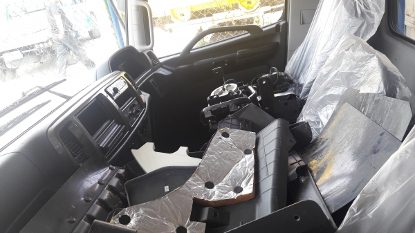 หัวรถยี่ห้อ hino รุ่น เมก้า 500 FC9J ถอดบัส หัวรถยี่ห้อ hino รุ่น เมก้า 500 FC9J ถอดบัส