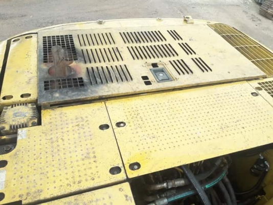 รถบ้านฝากขายจ้า..CATERPILLAR 320C  เก่าใน สภาพสวย..เดิมๆๆ  เครื่องปั๊มดี  เอกสารเล่มทะเบียน..10,XXX  ชั่วโมง..โทร 089-3818694  จ๊อย