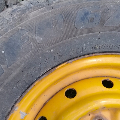 กระทะ6รูขอบ14พร้อมยางบริจสโตน